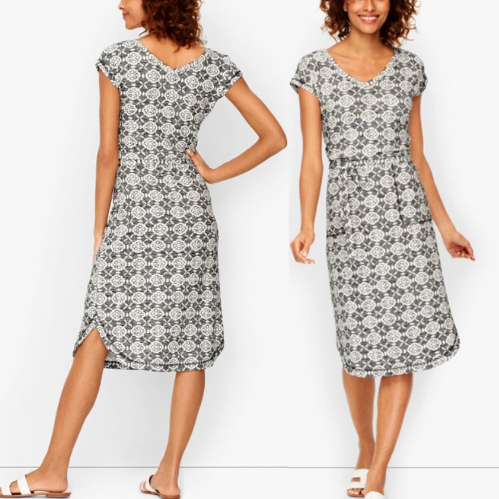 T By Talbots Women's Gray/White Tile Print Double V-Neck Terry Dress Size XS - Picture 1 of 10